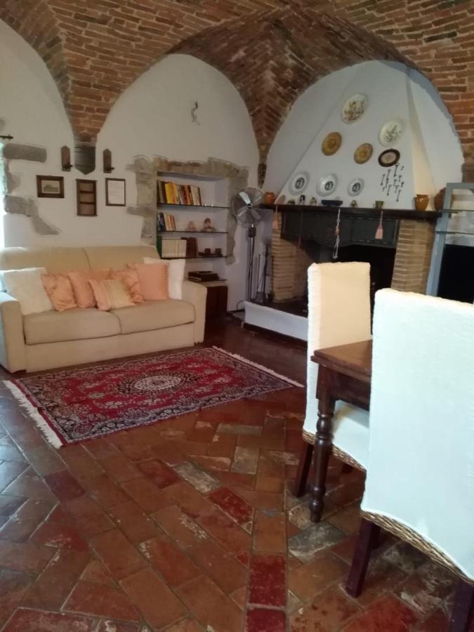 Castello Di Casallia Vetulonia Экстерьер фото